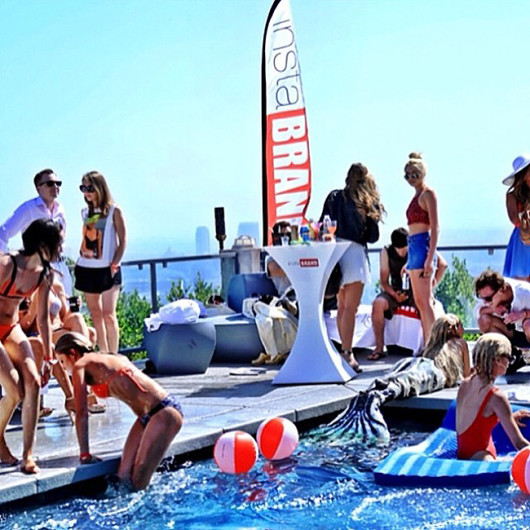 Top 5 Pool Party Ideas for Adults - Red Carpet Systems