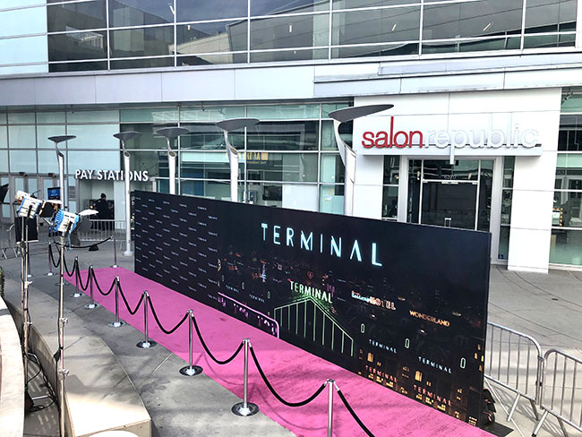 Terminal Premiere Arrival