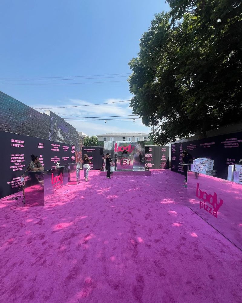 Pink Carpet Arrival with Chrome Bars