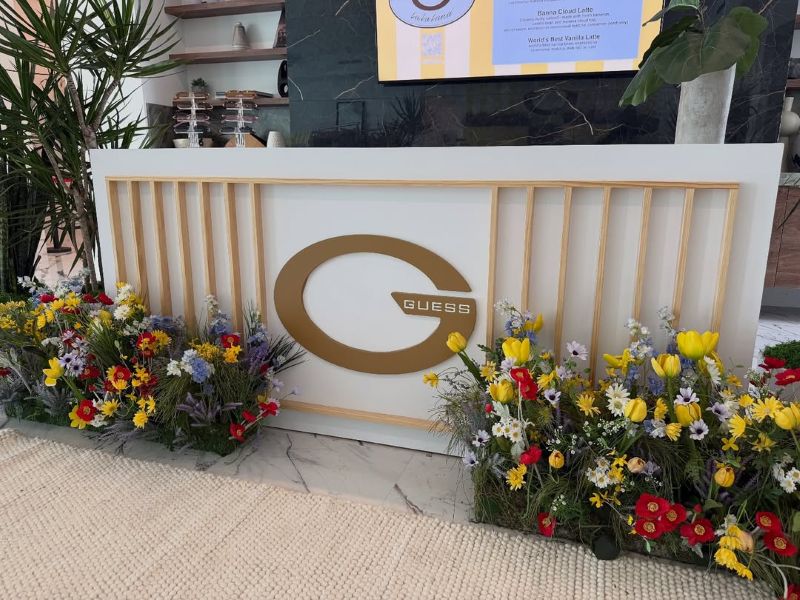 bespoke guess coffee bar